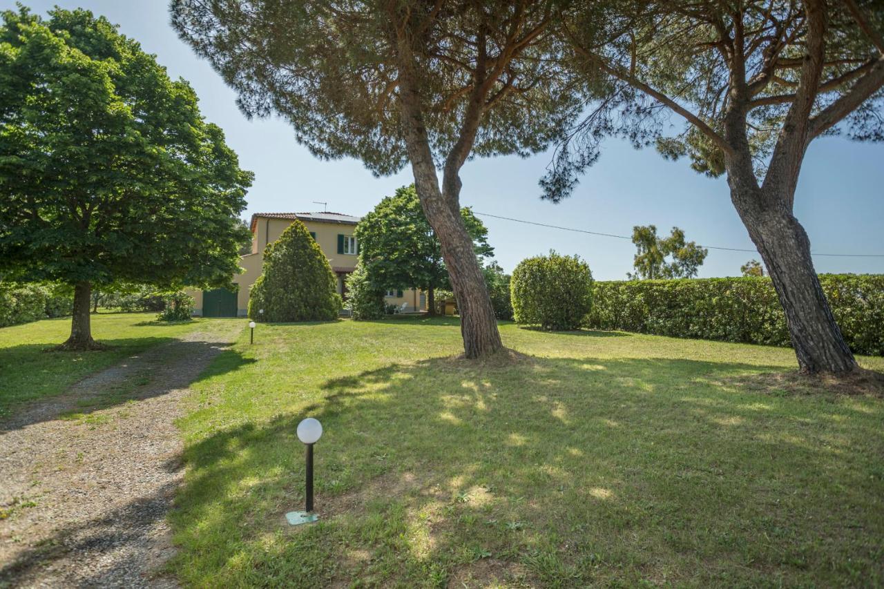 Podere Belvedere Ливорно Экстерьер фото