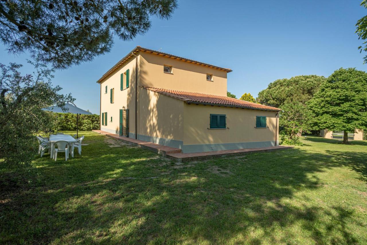 Podere Belvedere Ливорно Экстерьер фото